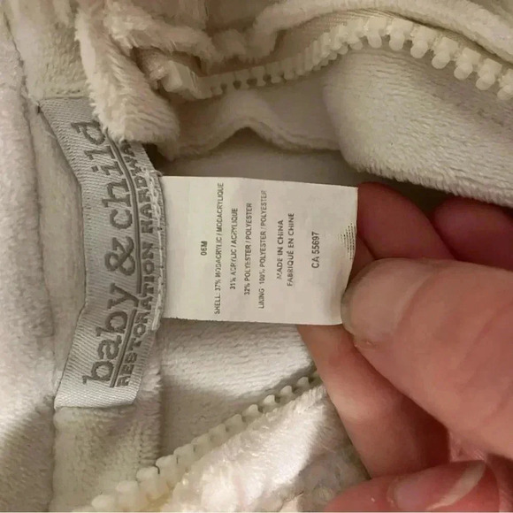 Restoration  Hardware Luxe Faux Fur White Baby Bunting - Picture 3 of 4